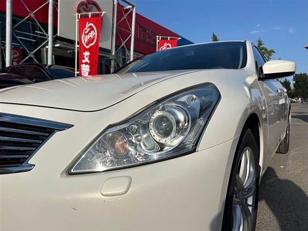 英菲尼迪G系 2010款 G25 Sedan 豪华运动版