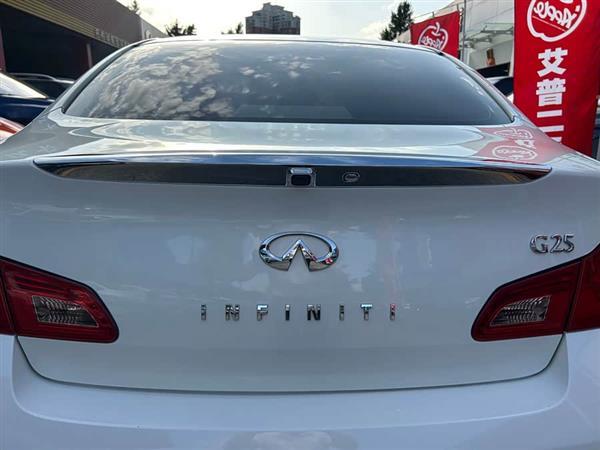 英菲尼迪G系 2010款 G25 Sedan 豪华运动版