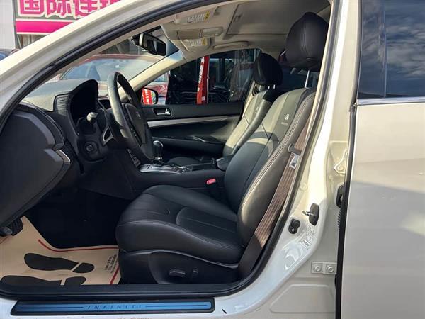 英菲尼迪G系 2010款 G25 Sedan 豪华运动版