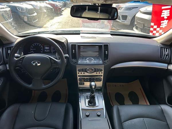 英菲尼迪G系 2010款 G25 Sedan 豪华运动版