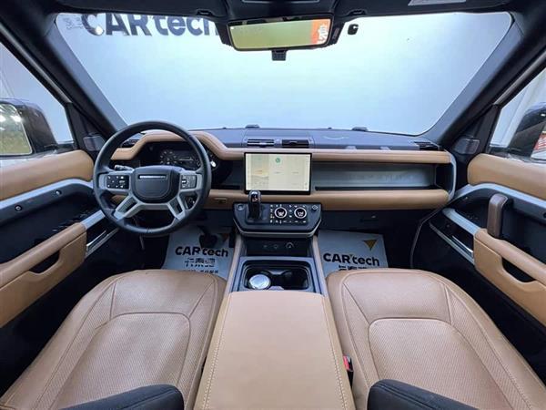 路虎卫士 2024款 110 3.0T P400 X-DYNAMIC HSE