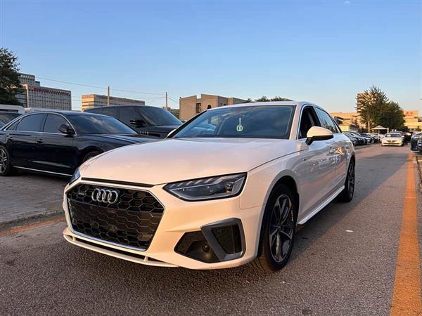 奥迪A4L 2020款 40 TFSI 时尚动感型