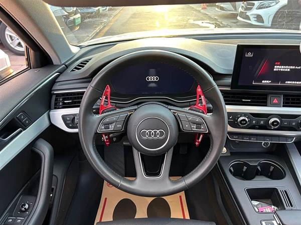 奥迪A4L 2020款 40 TFSI 时尚动感型