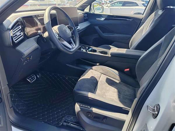 途观L 2024款 PRO 330TSI 两驱R-Line智尊版