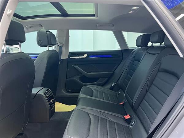 一汽-大众CC 2024款 猎装车 380TSI 猎心 众享款