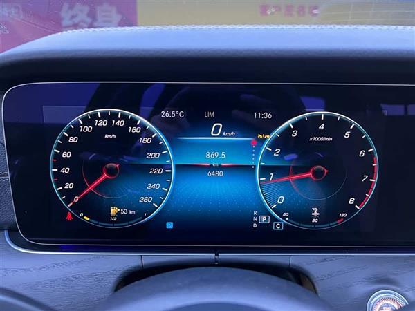 奔驰E级 2023款 改款 E 300 L 运动时尚型