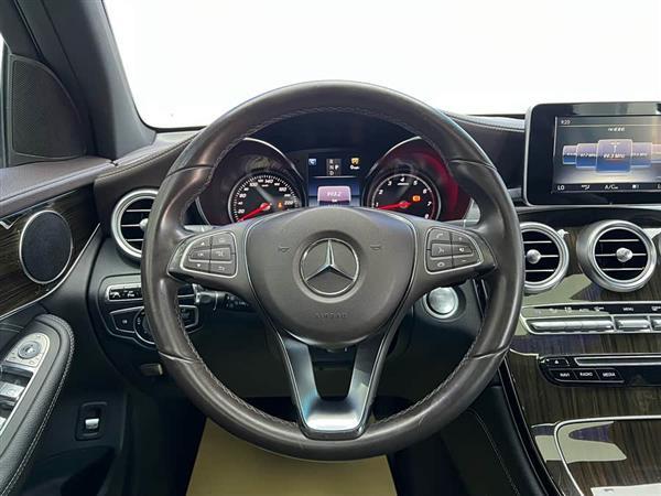 奔驰GLC 2016款 GLC 260 4MATIC 豪华型