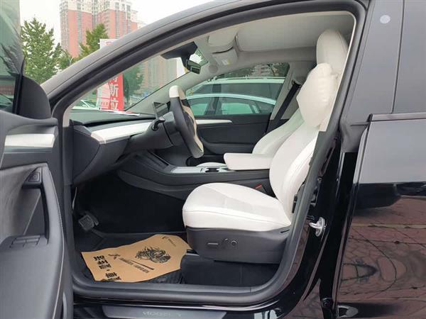 Model Y 2022款 长续航全轮驱动版