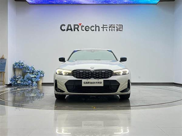 宝马3系 2023款 325i M运动曜夜套装