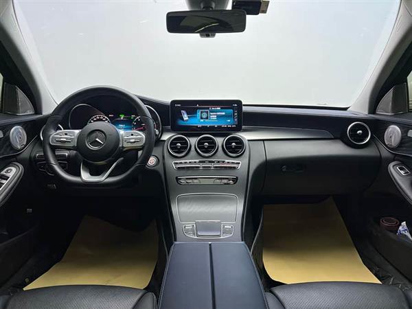 奔驰C级 2020款 C 260 L 运动版