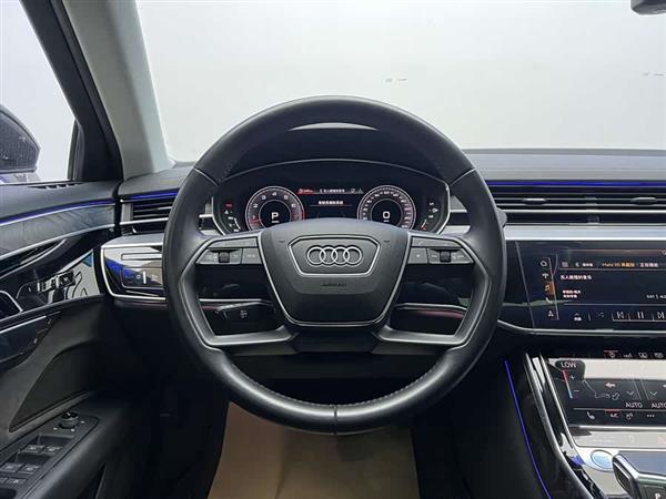 奥迪A8 2019款 改款 Plus A8L 50 TFSI quattro 舒适型