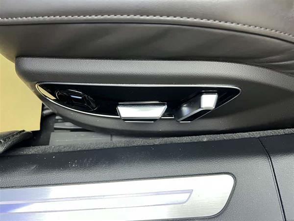 奥迪A8 2019款 改款 Plus A8L 50 TFSI quattro 舒适型