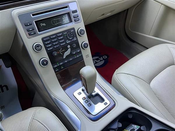 沃尔沃S80L 2011款 3.0T AWD 智雅版