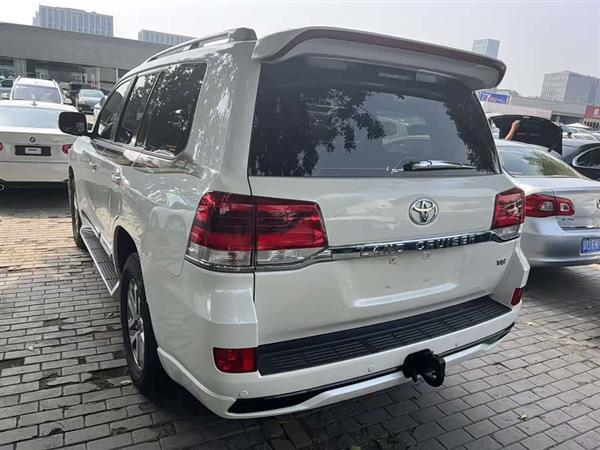 兰德酷路泽(进口) 2016款 4.0L 中东版