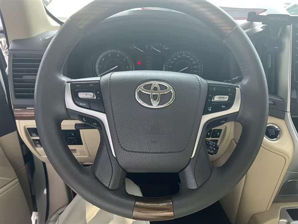 兰德酷路泽(进口) 2016款 4.0L 中东版