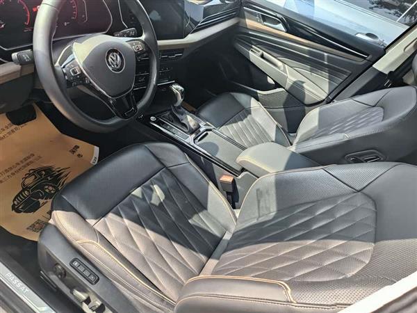 帕萨特 2020款 330TSI 豪华版 国VI
