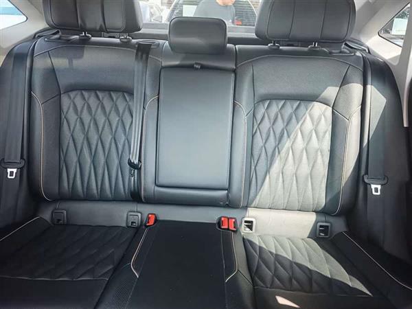 帕萨特 2020款 330TSI 豪华版 国VI