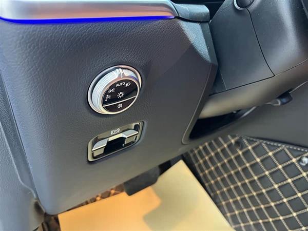 奔驰GLC 2025款 GLC 260 L 4MATIC 动感型