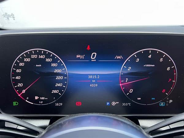 奔驰GLC 2025款 GLC 260 L 4MATIC 动感型