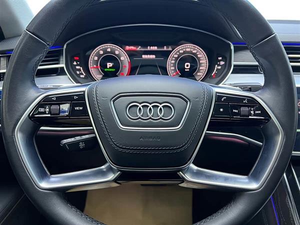 奥迪A8 2023款 A8L 50 TFSI quattro 臻选型