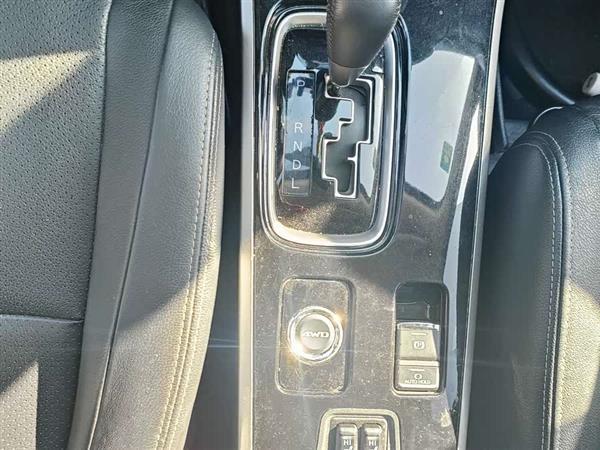 欧蓝德 2018款 2.4L 四驱精英版 5座
