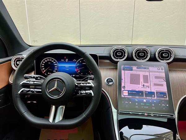 奔驰GLC 2024款 GLC 300 L 4MATIC 动感型 5座