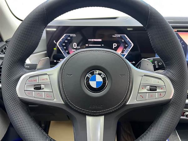 宝马X5 2023款 xDrive 30Li 尊享型M运动曜夜套装