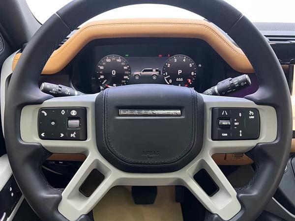 路虎卫士 2024款 110 3.0T P400 X-DYNAMIC HSE
