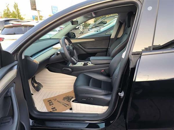 Model Y 2022款 改款 长续航全轮驱动版