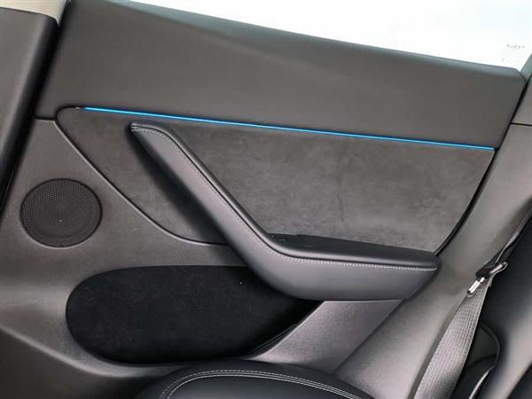 Model Y 2022款 改款 长续航全轮驱动版