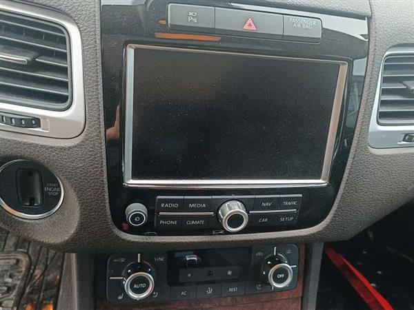 途锐 2011款 3.0TSI 豪华型