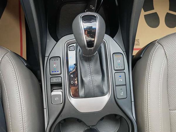 格越 2013款 3.0L 7座四驱旗舰版