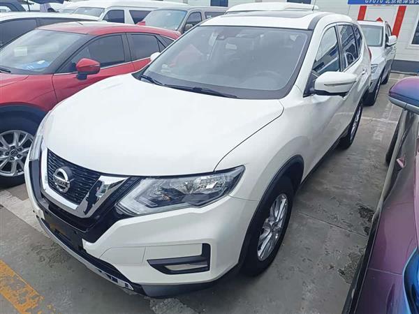 奇骏 2020款 2.0L XL ITS CVT 2WD智联舒适版