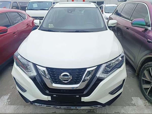 奇骏 2020款 2.0L XL ITS CVT 2WD智联舒适版