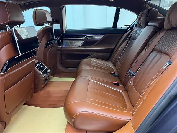 宝马7系 2018款 740Li xDrive 尊享型 M运动套装