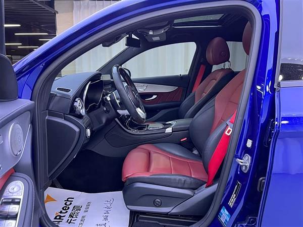 奔驰GLC轿跑 2020款 GLC 260 4MATIC 轿跑SUV