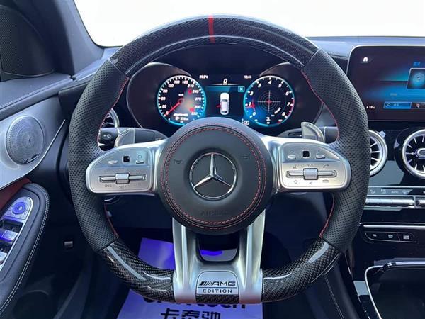 奔驰GLC轿跑 2020款 GLC 260 4MATIC 轿跑SUV