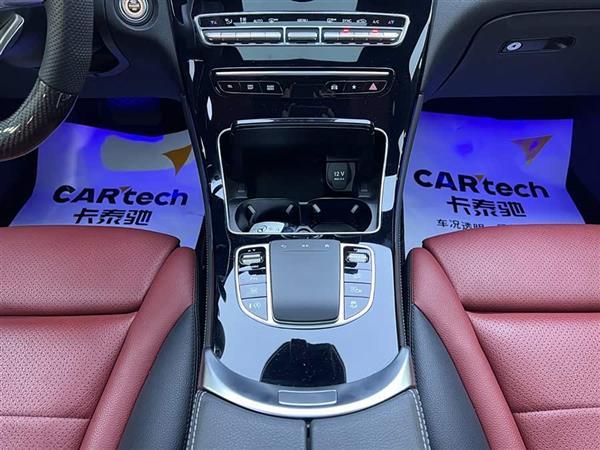 奔驰GLC轿跑 2020款 GLC 260 4MATIC 轿跑SUV