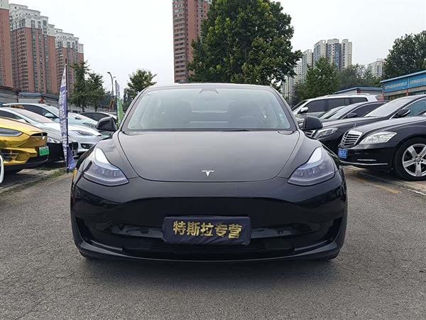 Model 3 2022款 后轮驱动版