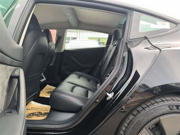 Model 3 2022款 后轮驱动版