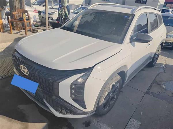 北京现代ix35 2023款 沐飒 2.0L 尊贵版LUX