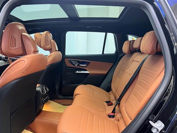 奔驰GLC 2025款 改款 GLC 260 L 4MATIC 动感型