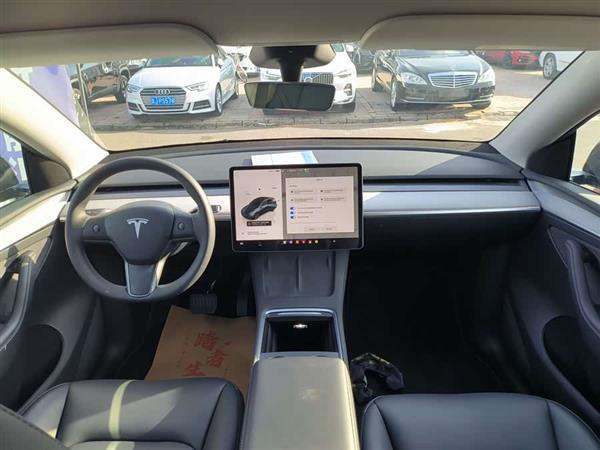 Model Y 2024款 后轮驱动版