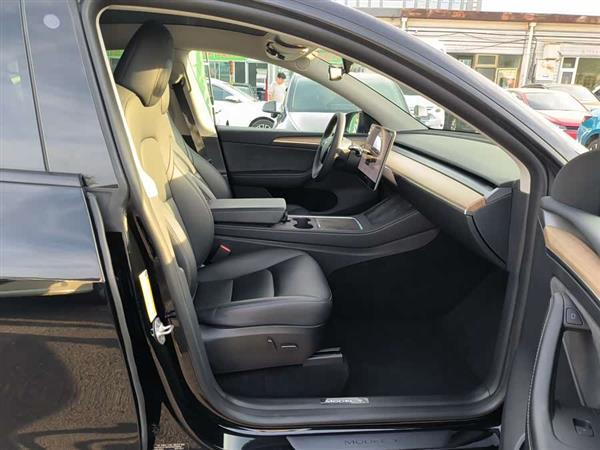 Model Y 2022款 改款 后轮驱动版