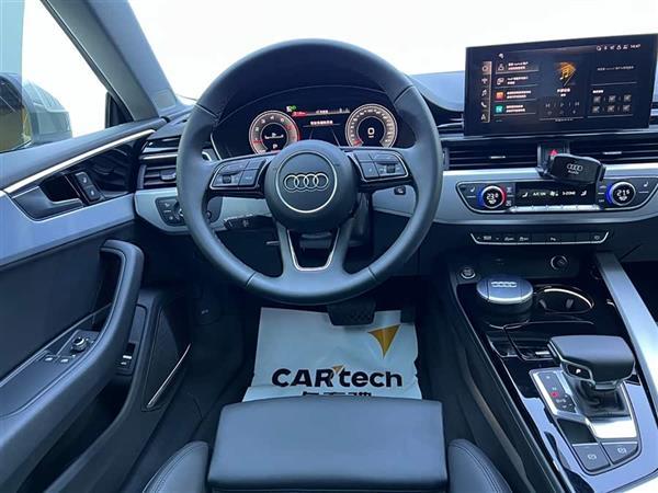 奥迪A5(进口) 2023款 Coupe 40 TFSI 时尚动感型