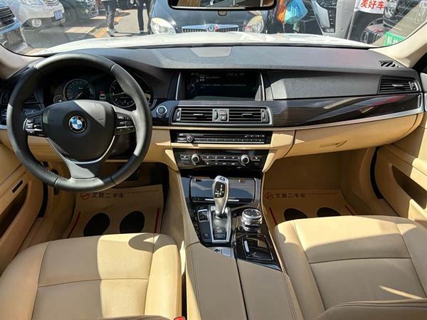 宝马5系 2014款 525Li 豪华设计套装