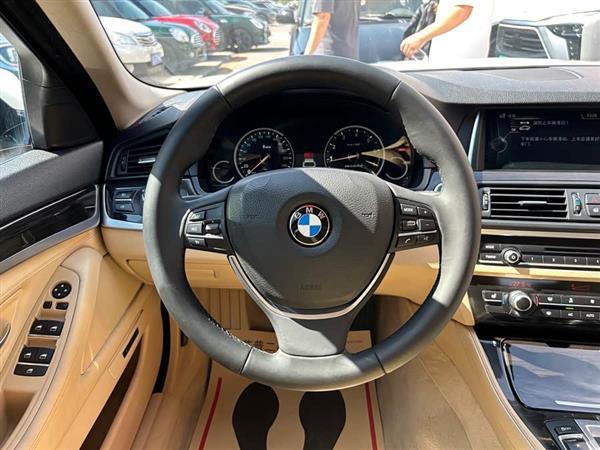 宝马5系 2014款 525Li 豪华设计套装