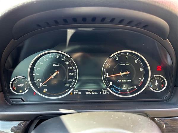 宝马5系 2014款 525Li 豪华设计套装