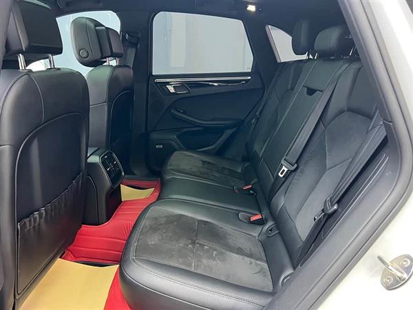 Macan 2017款  Macan S 3.0T