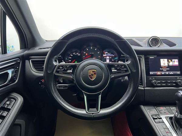 Macan 2017款  Macan S 3.0T